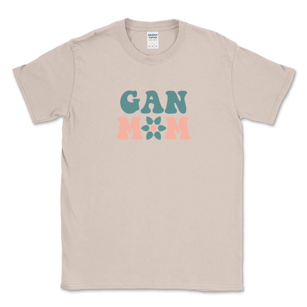 Gan Mom ~ Cotton T-Shirt ~ Gan Montessori