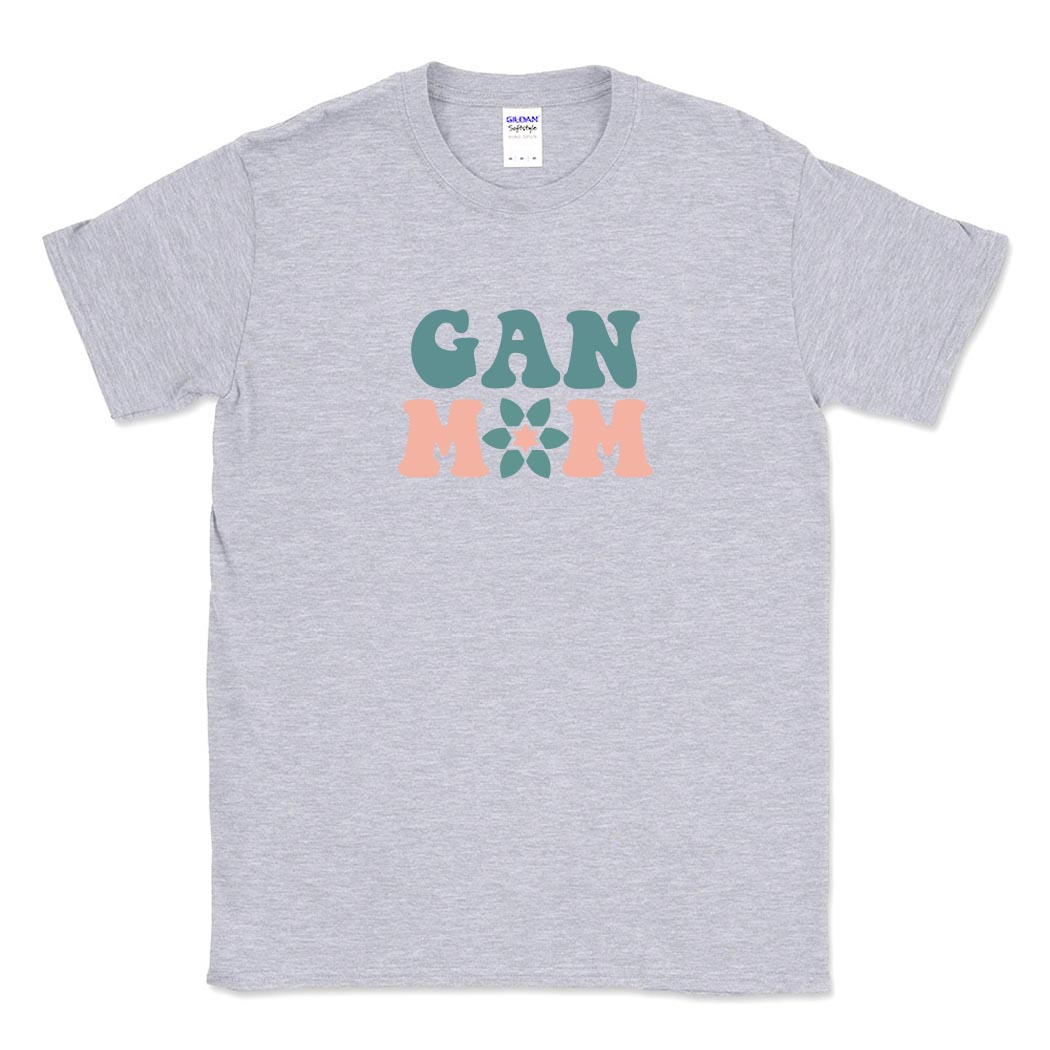 Gan Mom ~ Cotton T-Shirt ~ Gan Montessori